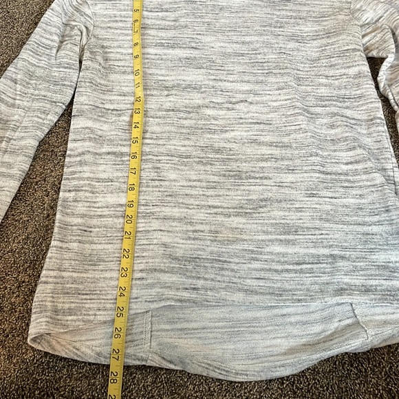 Columbia Pullover Sweatshirt - Picture 4 of 8